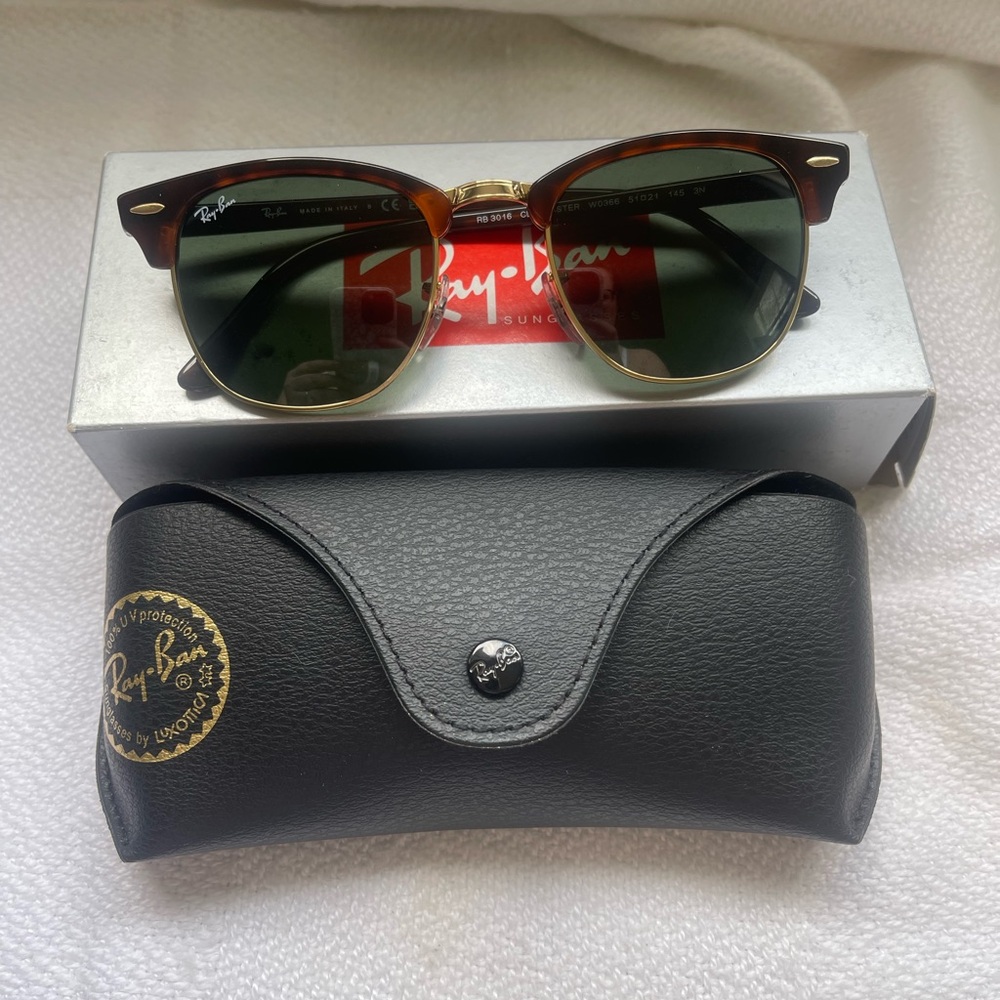 Ray-Ban Clubmaster Green Lenses RB3016 Tortoise Frame Unisex NEW